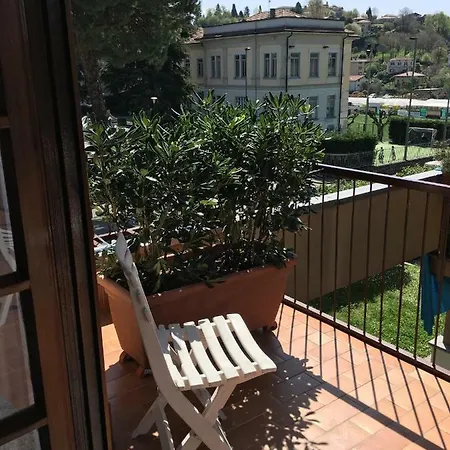 Apartment Easywelcome - Casa Saronni
