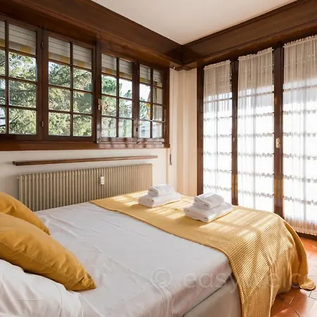 Apartment Easywelcome - Casa Saronni *